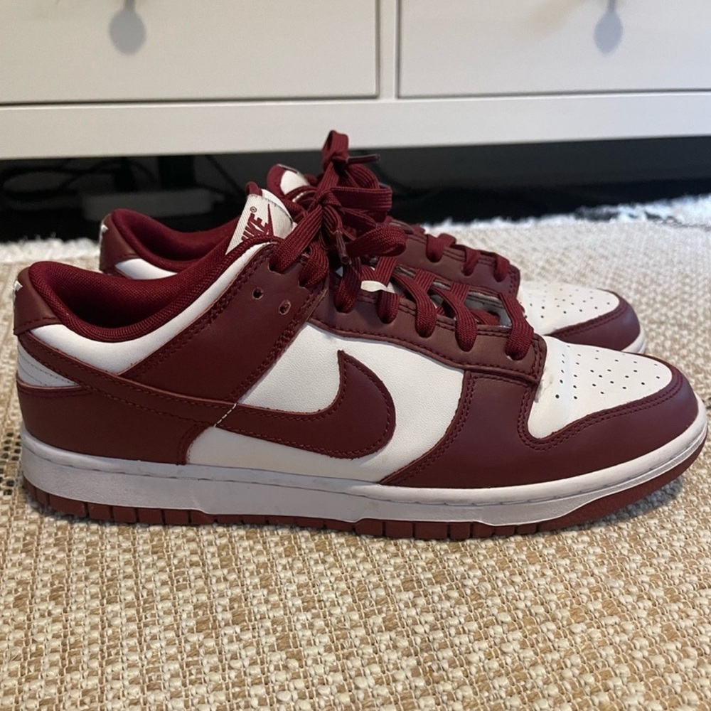 Nike Dunk Low Team Red